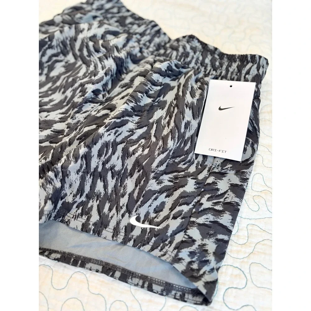 Nike One Dri-FIT Kids Size Medium Training‎ Shorts Grey Black Abstract